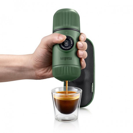 Эспрессо-кофеварка портативная Wacaco Nanopresso с чехлом Зеленая