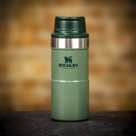 Термокружка Stanley Classic Trigger-Action Travel Mug 0.25 л Hammertone Green