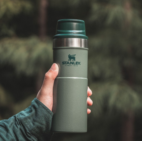 Термокружка Stanley Classic Trigger-Action Travel Mug 0.35 л Hammertone Green