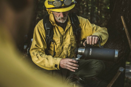 Термос Stanley Master Unbreakable Thermal Bottle 1.3 л
