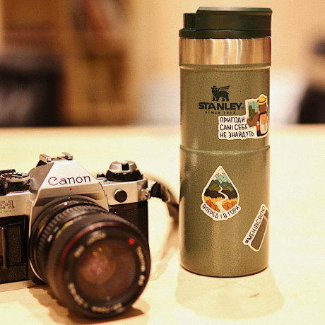Термокружка Stanley Classic NeverLeak Travel Mug 0.47 л Hammertone Green