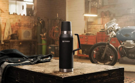 Термос Stanley Master Unbreakable Thermal Bottle 1.3 л