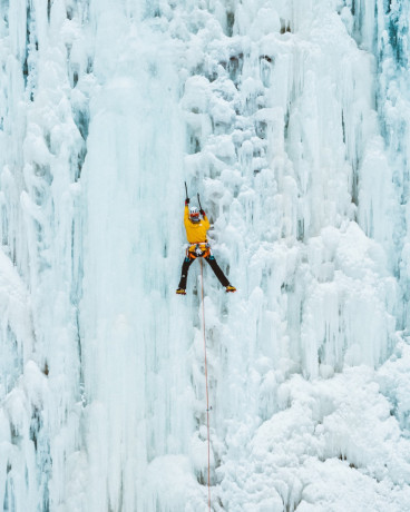Система страховочная Petzl Sitta Orange/White M